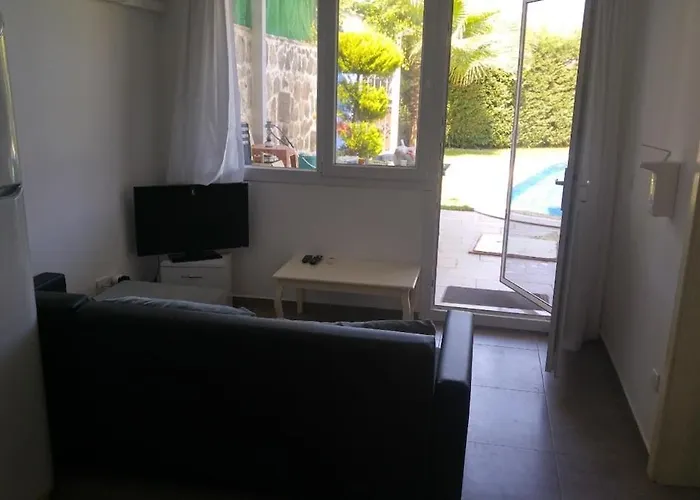 Sea View Flower Βίλα *