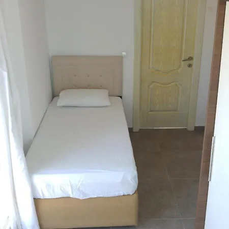 Sea View Flower فيلة